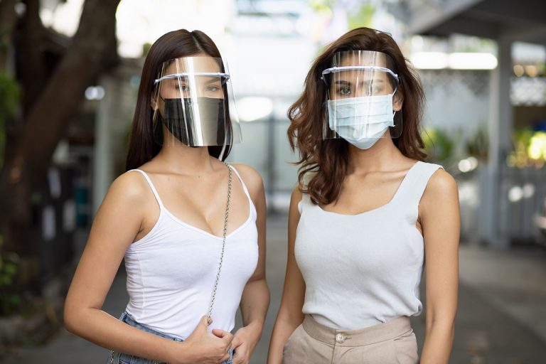 COVID-19: Los no vacunados representan un riesgo para los vacunados