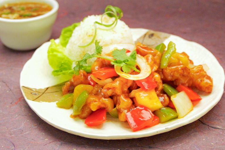 Iconic Chinese- American Chef and Author Martin Yan to open first Las Vegas Strip restaurant