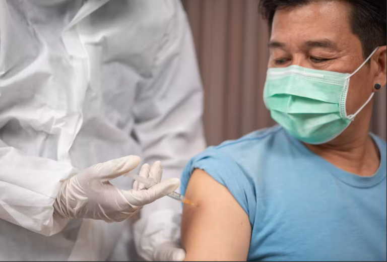 Las vacunas contra el COVID-19 no contienen tejido fetal