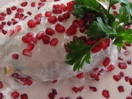 Comencemos el mes de la Herencia Hispana cocinando deliciosos Chiles en Nogada