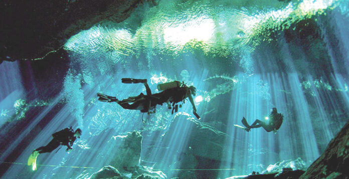 Quintana-roo_Tulum_gran-cenote-de-tulum_web